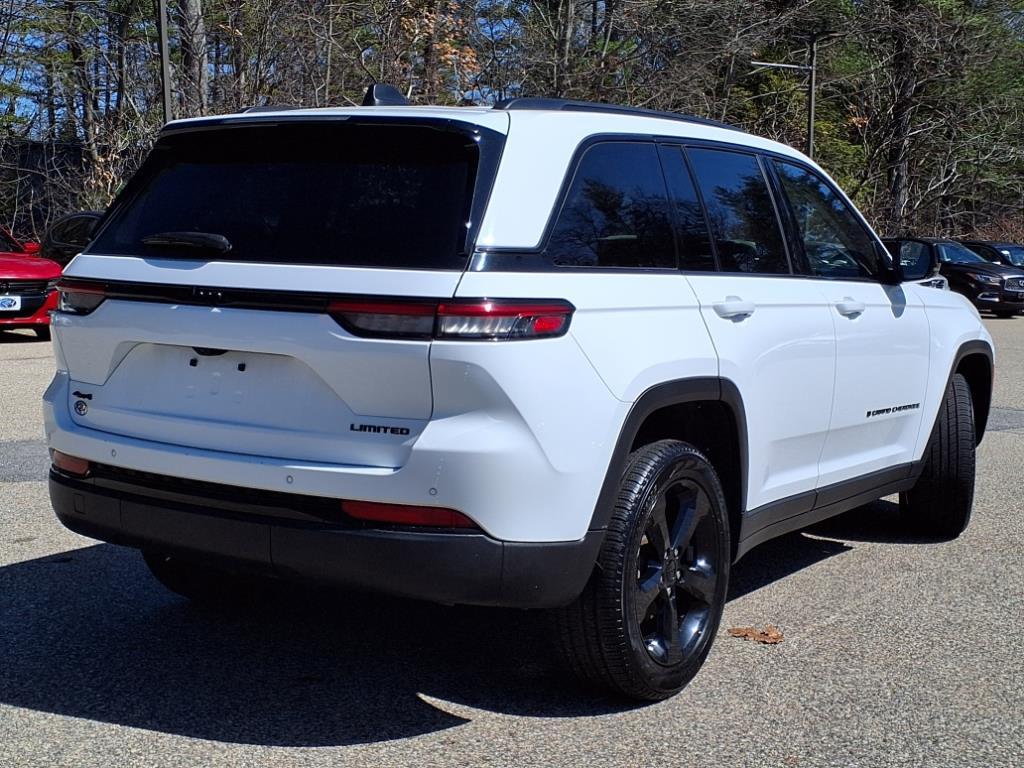 Thumbnail image of 2023 Jeep Grand Cherokee at Key Acura Of Portsmouth