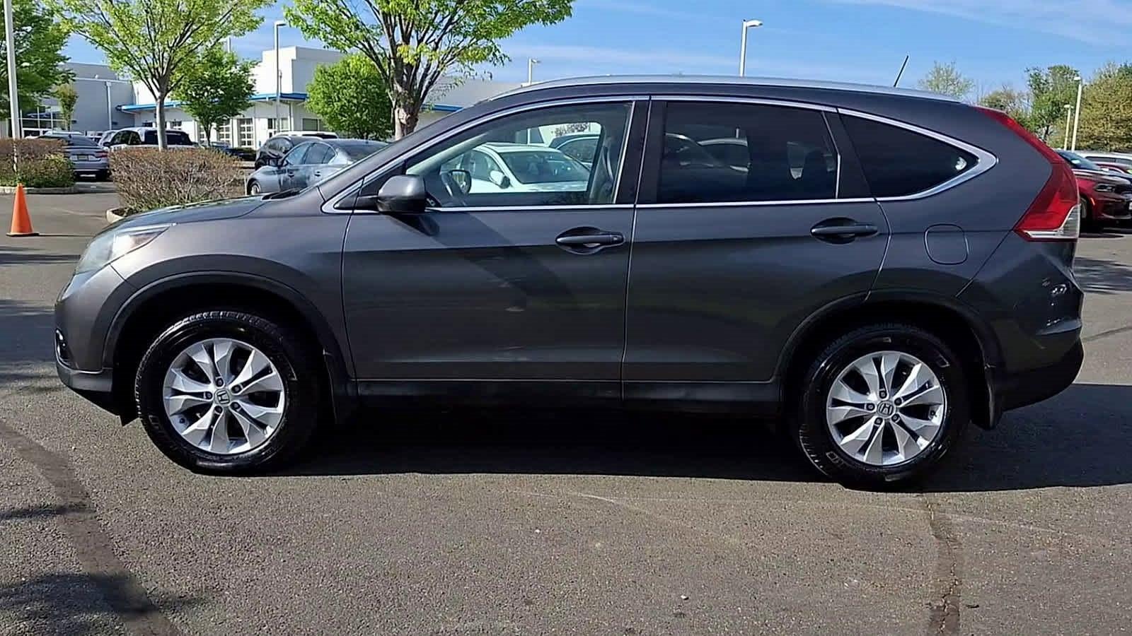 Thumbnail image of 2014 Honda CR-V at Hamilton Honda