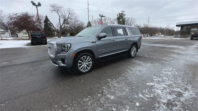 Thumbnail image of 2022 GMC Yukon XL at LaFontaine Buick GMC