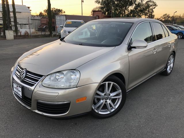 Thumbnail image of 2006 Volkswagen Jetta at Kings Auto Group