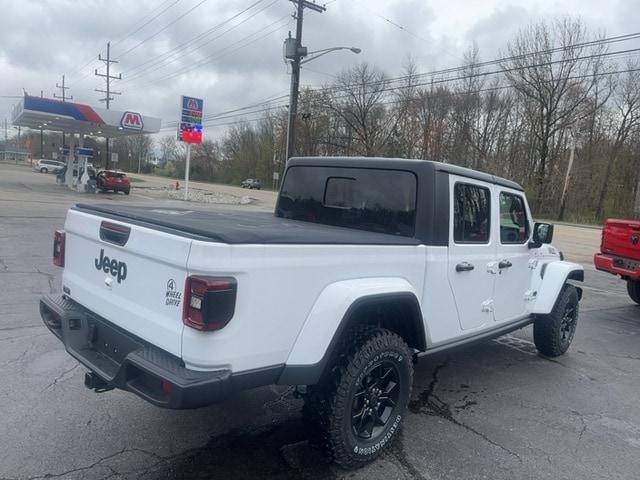 Thumbnail image of 2024 Jeep Gladiator at Batesville Chrysler Dodge Jeep Inc