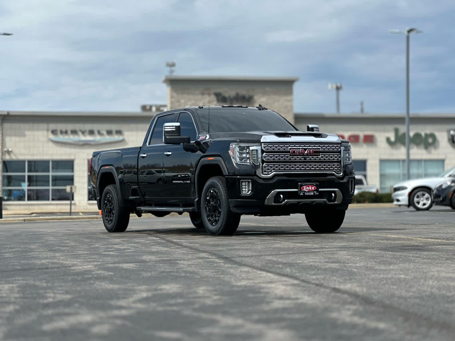 Thumbnail image of 2020 GMC Sierra 2500HD at Taylor Chrysler Jeep Dodge Ram
