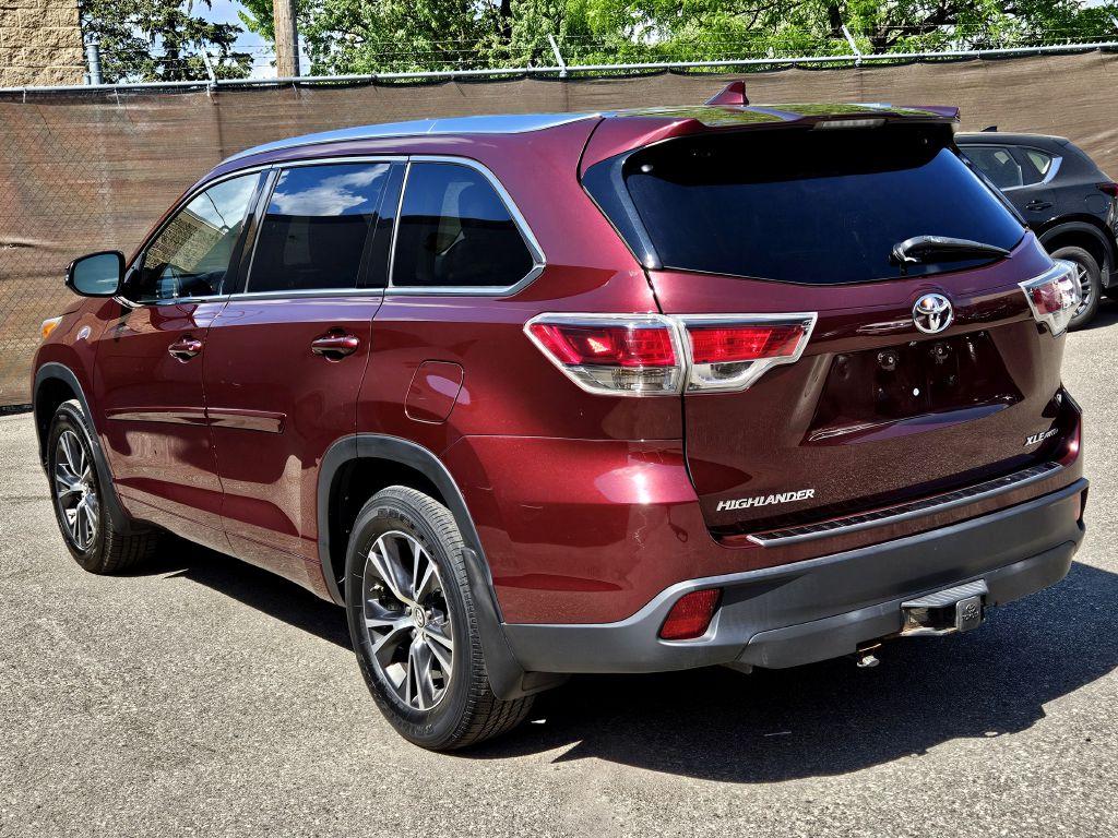 Thumbnail image of 2016 Toyota Highlander at MINNESOTA AUTO SALES