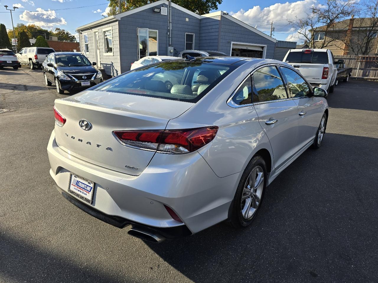 Thumbnail image of 2019 Hyundai SONATA at Front Line Auto Sales