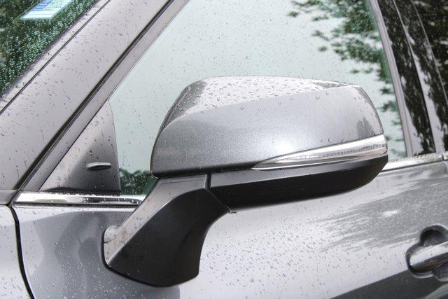 Thumbnail image of 2020 Toyota Highlander at Gloucester Toyota - New
