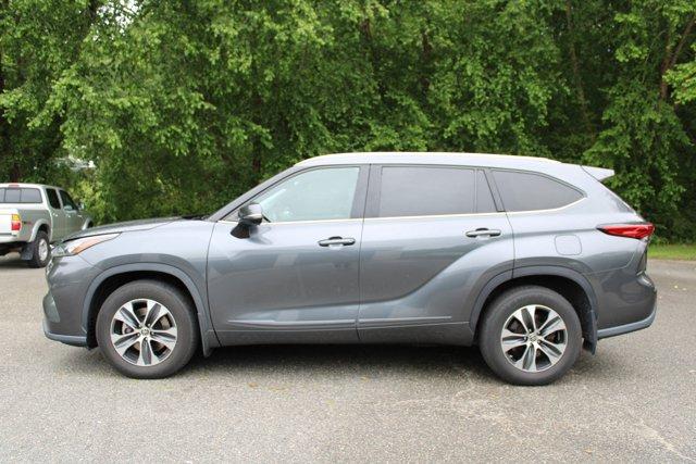 Thumbnail image of 2020 Toyota Highlander at Gloucester Toyota - New