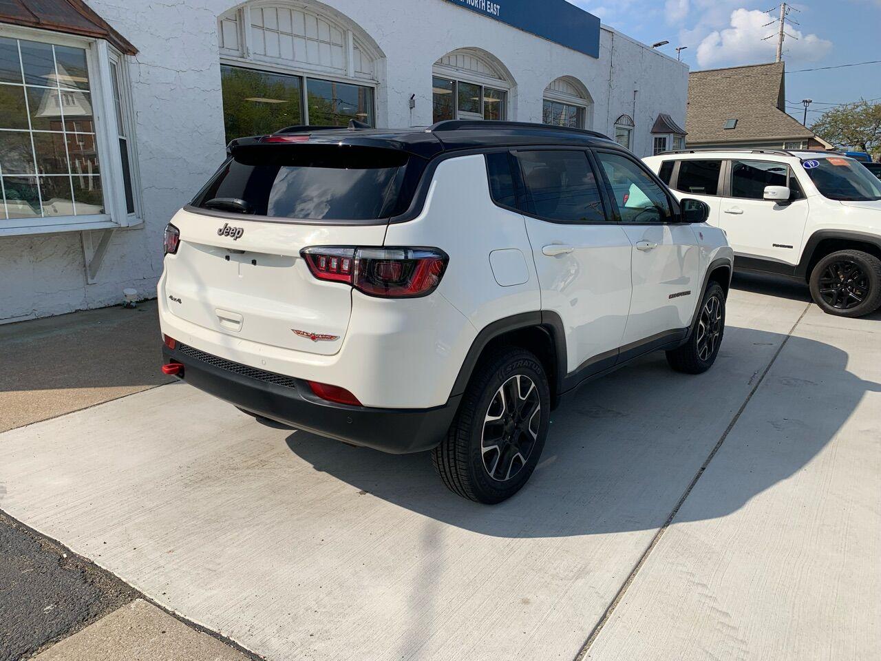 Thumbnail image of 2021 Jeep Compass at Harborcreek Auto Gallery Llc