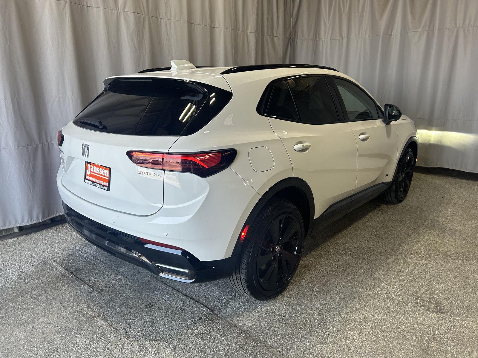 Thumbnail image of 2024 Buick Envision at Lee Janssen Motor Company