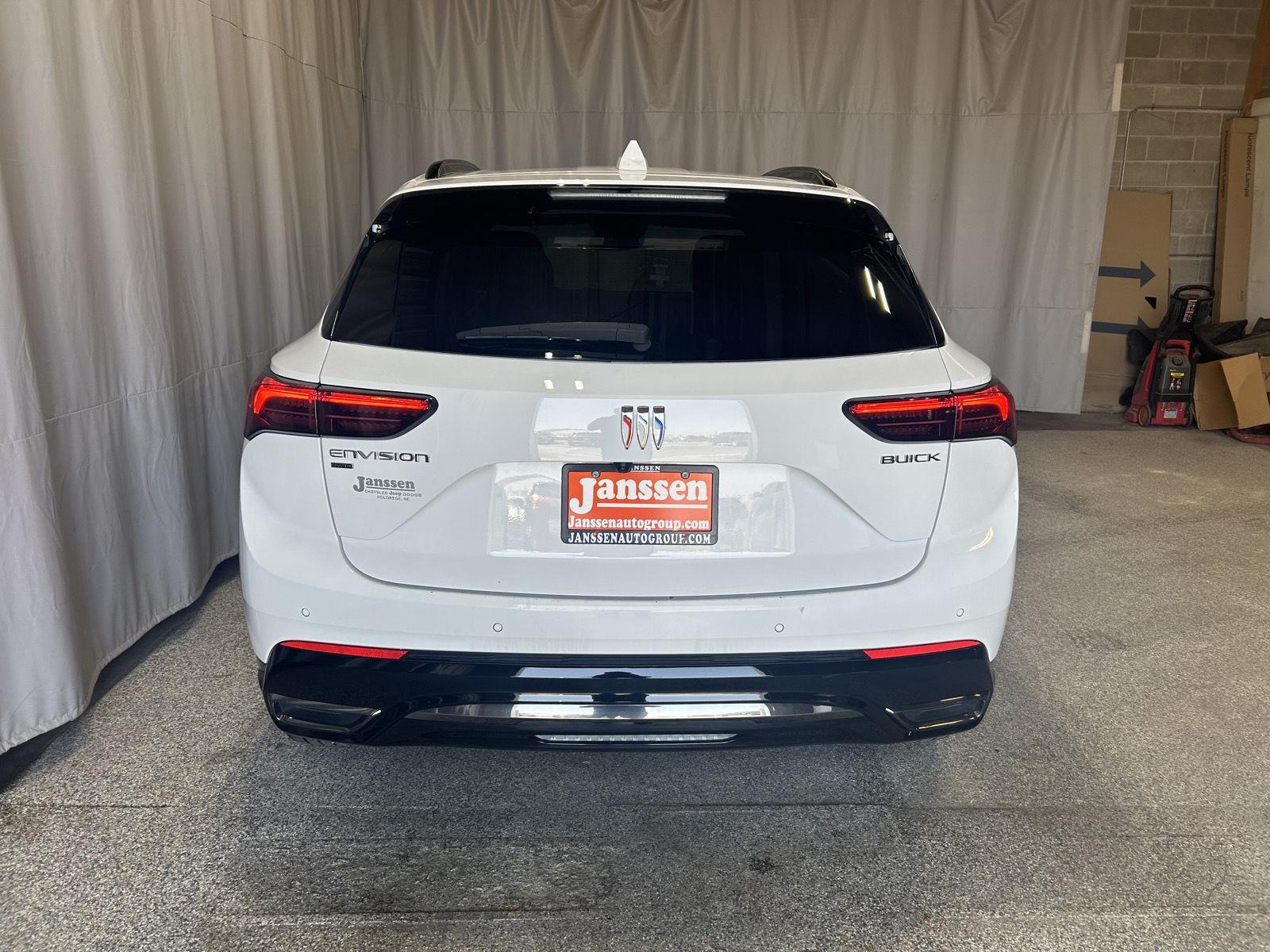Thumbnail image of 2024 Buick Envision at Lee Janssen Motor Company