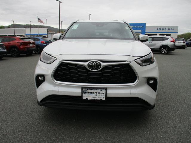 Thumbnail image of 2022 Toyota Highlander at Bedard Brothers - USED