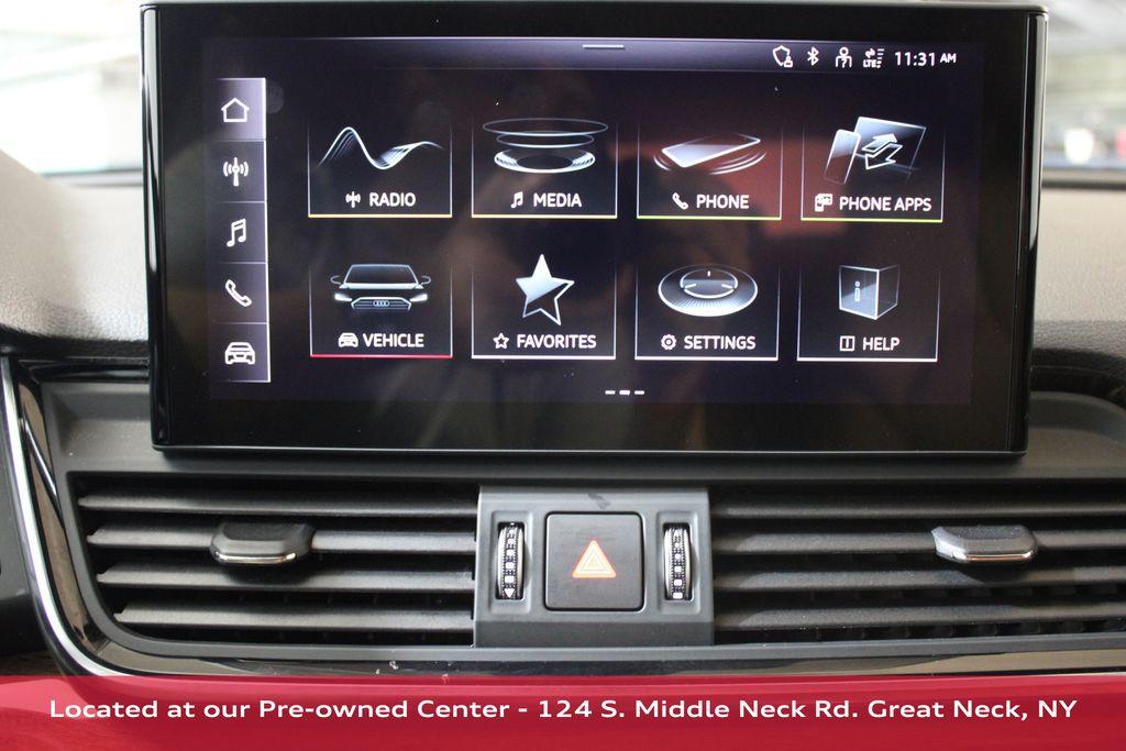 Thumbnail image of 2022 Audi Q5 at Audi Great Neck