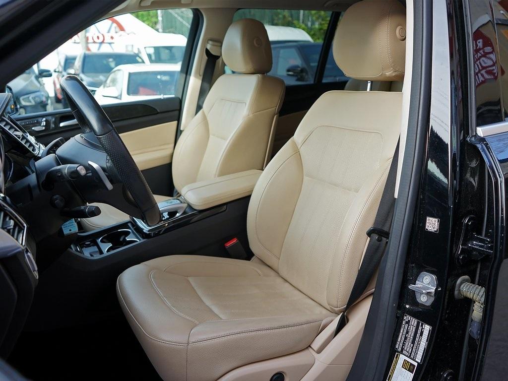 Thumbnail image of 2019 Mercedes-Benz GLS at Auto Expo Store
