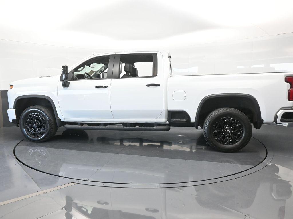 Thumbnail image of 2022 Chevrolet Silverado 2500HD at Miami Lakes Automall