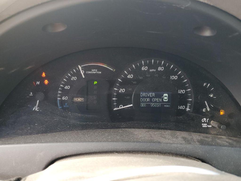 Thumbnail image of 2007 Toyota Camry Hybrid at 4:19 AUTO SALES LTD
