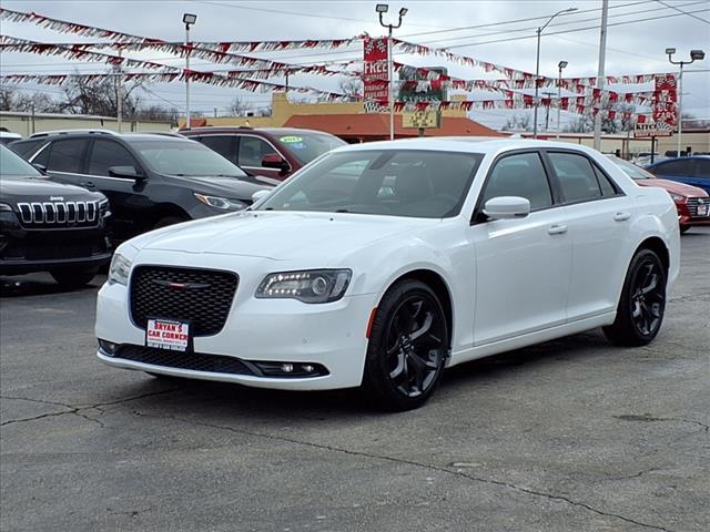 Thumbnail image of 2023 Chrysler 300 at Bryan's Car Corner - Chickasha