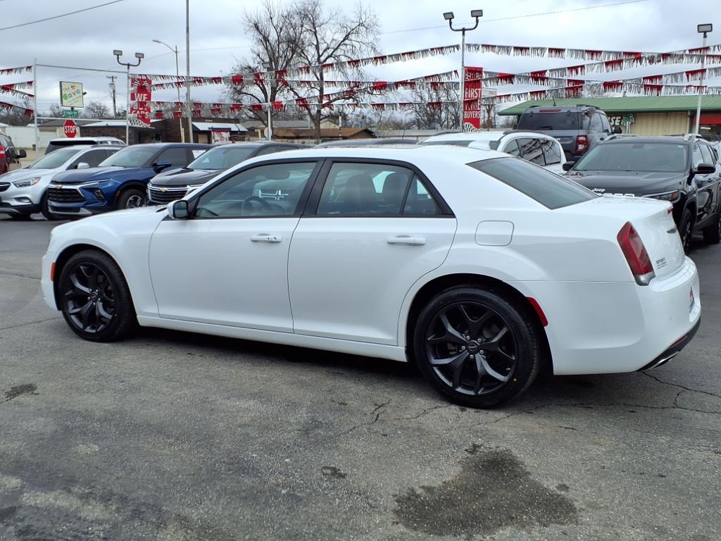 Thumbnail image of 2023 Chrysler 300 at Bryan's Car Corner - Chickasha