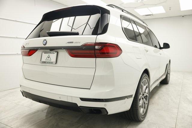 Thumbnail image of 2022 BMW X7 at Avenue Motors LLP