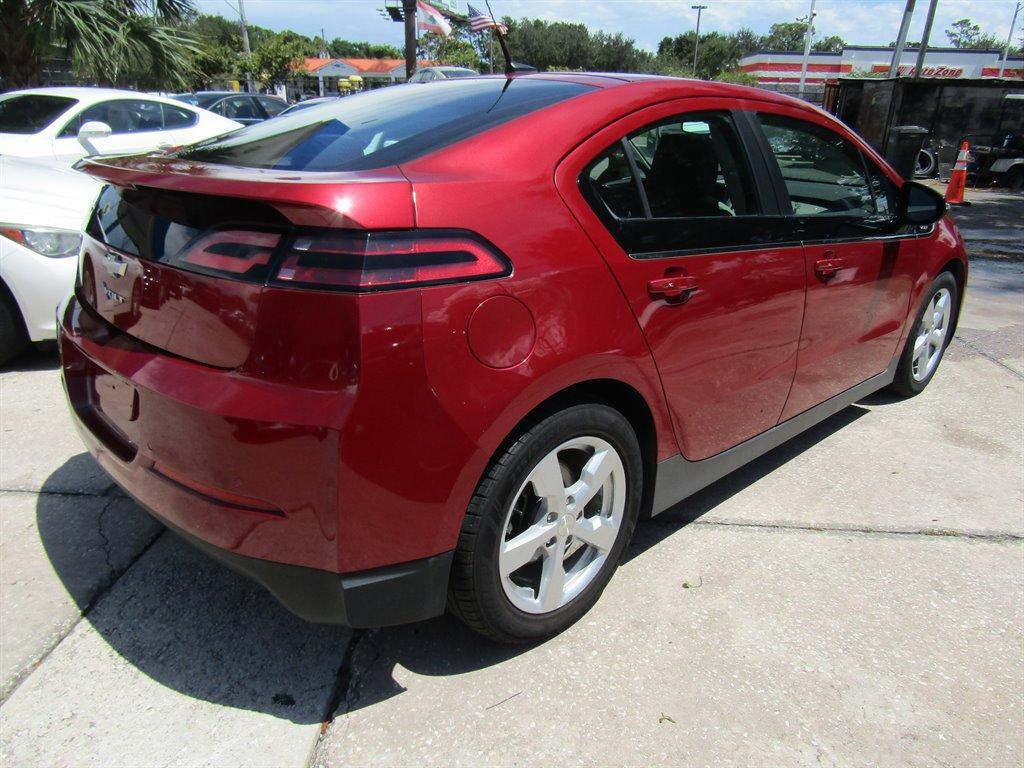 Thumbnail image of 2013 Chevrolet Volt at Auto Express Enterprise Inc