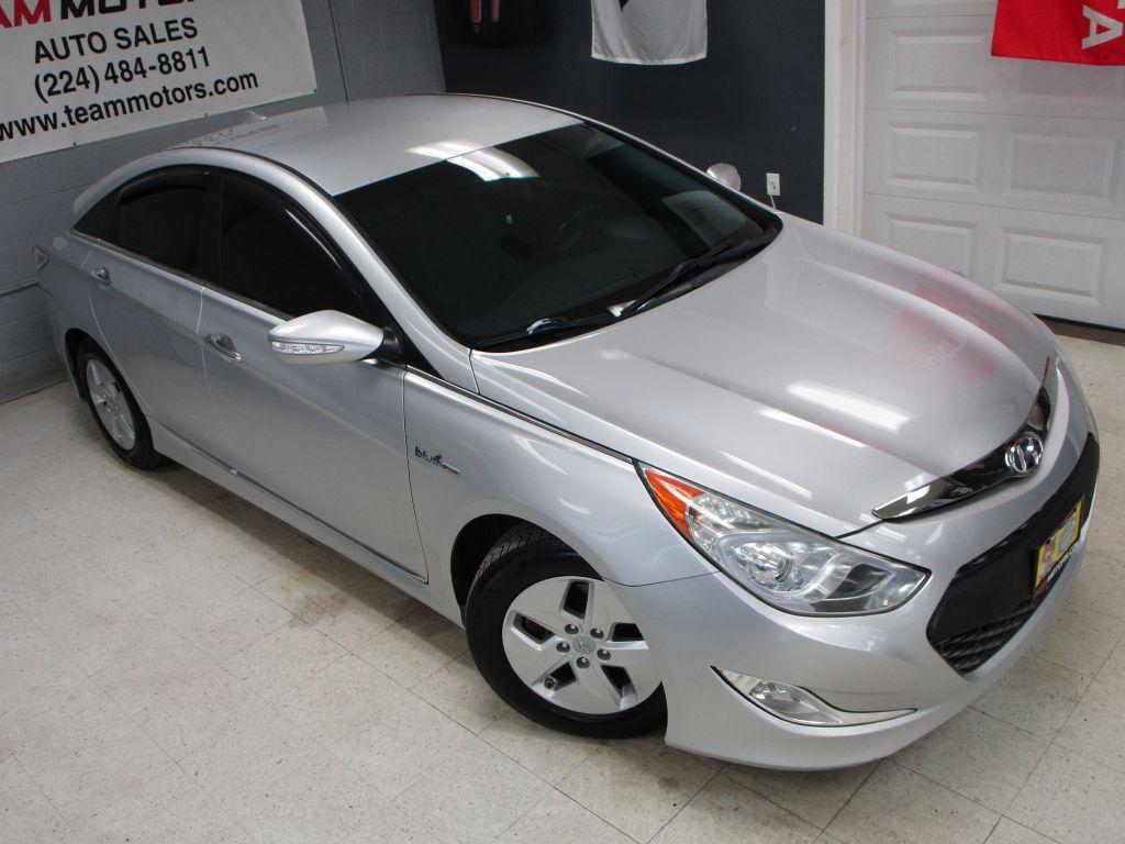 Thumbnail image of 2012 Hyundai SONATA Hybrid at TEAM MOTORS LLC