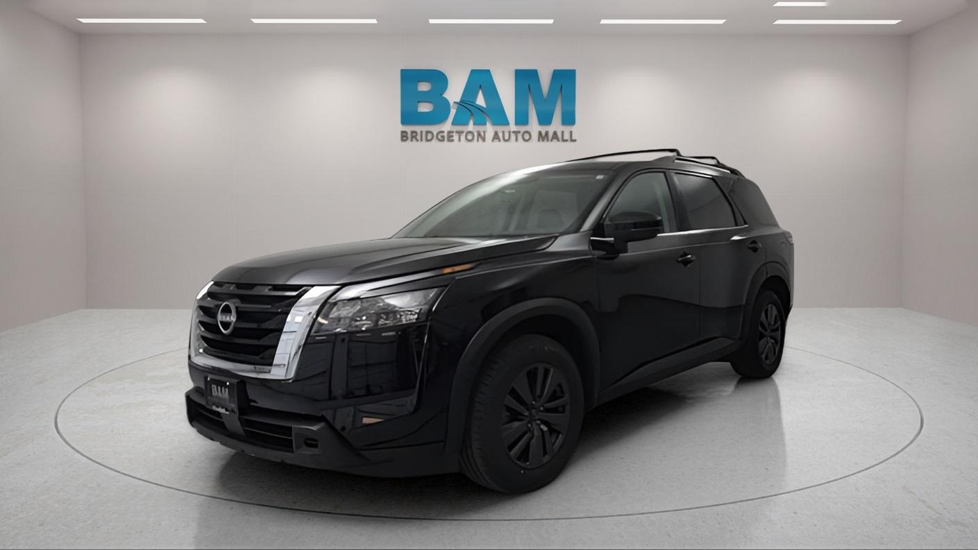Thumbnail image of 2023 Nissan Pathfinder at Bridgeton Auto Mall