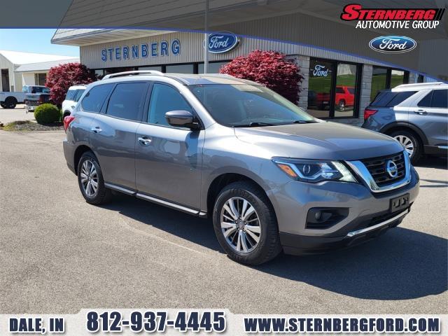 Thumbnail image of 2020 Nissan Pathfinder at Sternberg Ford