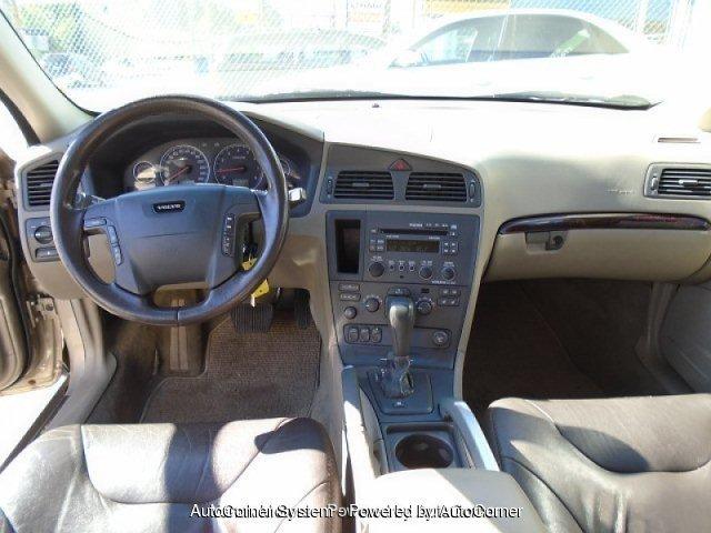 Thumbnail image of 2002 Volvo XC at Not Secure Example Site