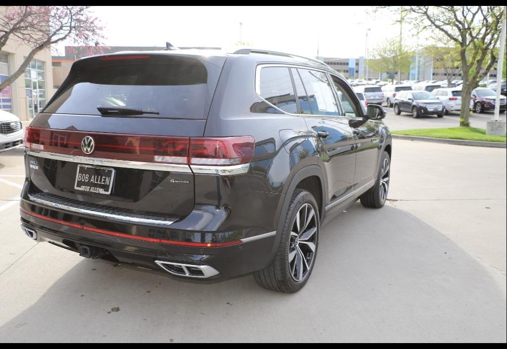 Thumbnail image of 2024 Volkswagen Atlas at Bob Allen Ford