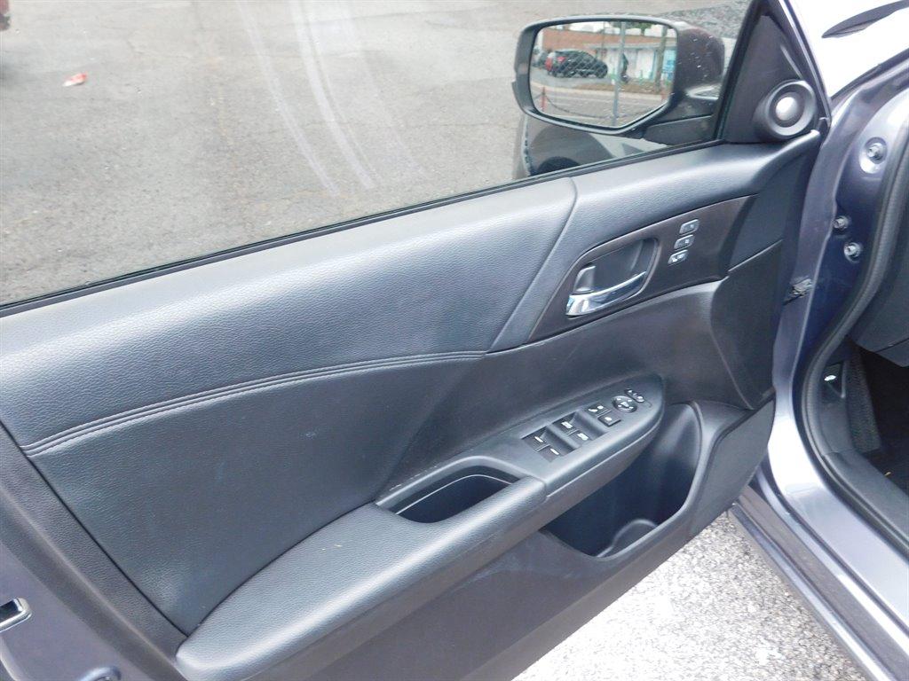 Thumbnail image of 2013 Honda Accord at USA Auto Sales of Central Florida