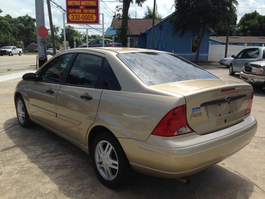 Thumbnail image of 2002 Ford Focus at Metro Motor Sales INC