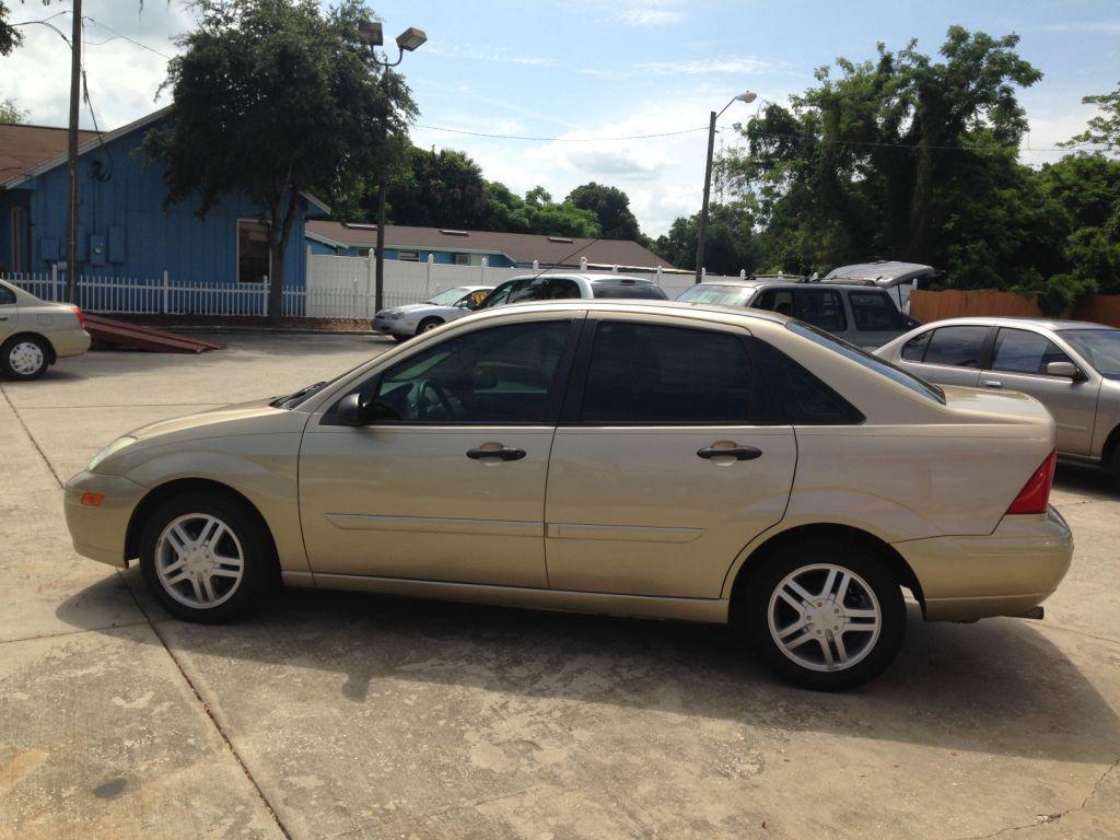 Thumbnail image of 2002 Ford Focus at Metro Motor Sales INC