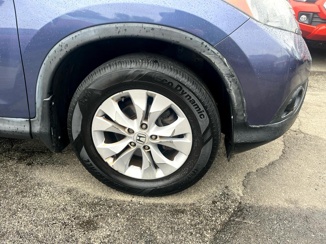 Thumbnail image of 2014 Honda CR-V at Rockland Motors