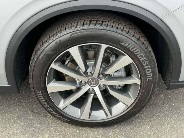 Thumbnail image of 2025 Acura MDX at Island Acura