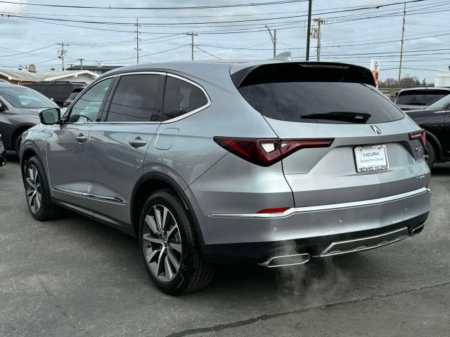 Thumbnail image of 2025 Acura MDX at Island Acura