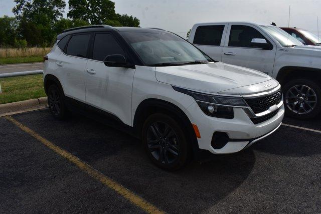 Thumbnail image of 2023 Kia Seltos at Superior Dodge Chrysler Jeep NEW