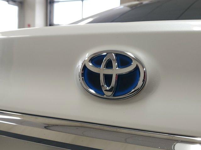 Thumbnail image of 2017 Toyota Camry Hybrid at USED - Continental Toyota