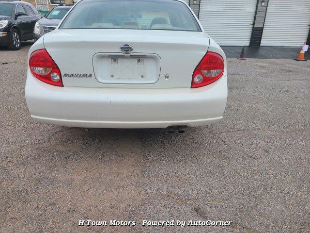 Thumbnail image of 2000 Nissan Maxima at H-Town Motors