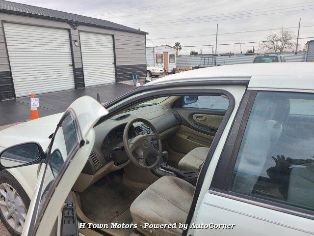 Thumbnail image of 2000 Nissan Maxima at H-Town Motors
