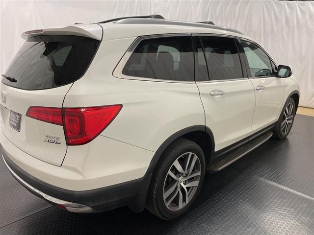 Thumbnail image of 2018 Honda Pilot at White Motor Company