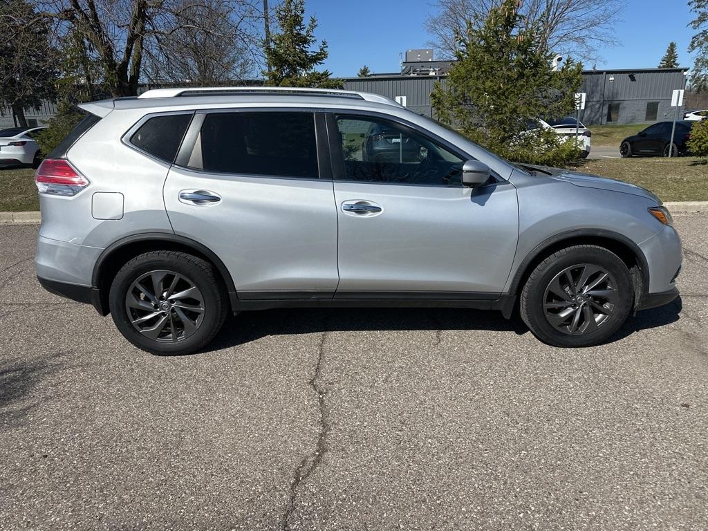 Thumbnail image of 2016 Nissan Rogue at LaFontaine Infiniti of Ann Arbor