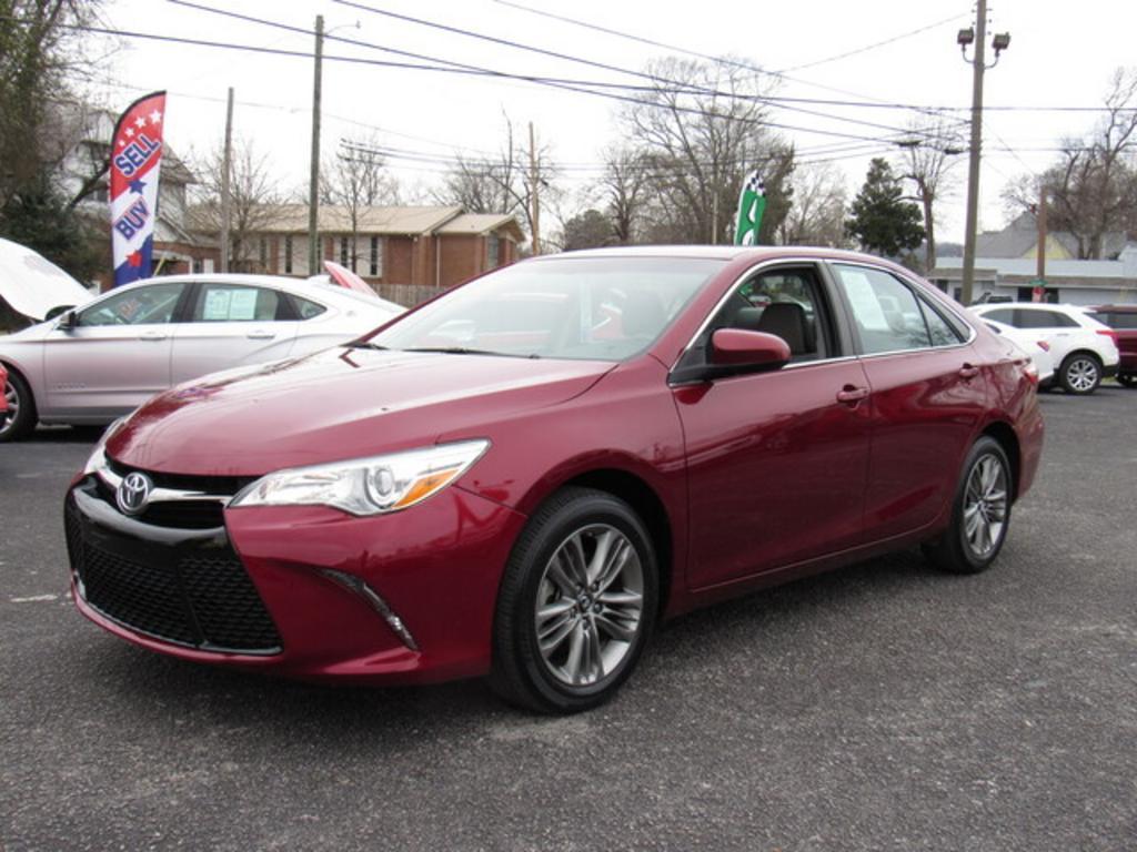Thumbnail image of 2017 Toyota Camry at Bill Stanford Automotive