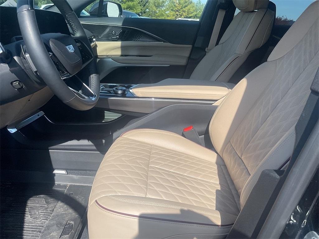 Thumbnail image of 2024 Cadillac LYRIQ at Miracle Buick GMC Cadillac of Kutztown