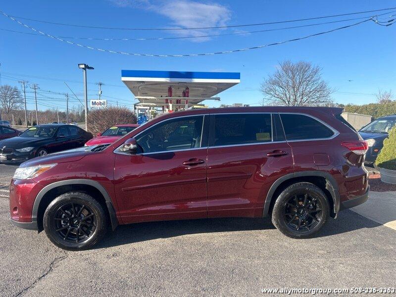 Thumbnail image of 2017 Toyota Highlander at Ally Motor Group