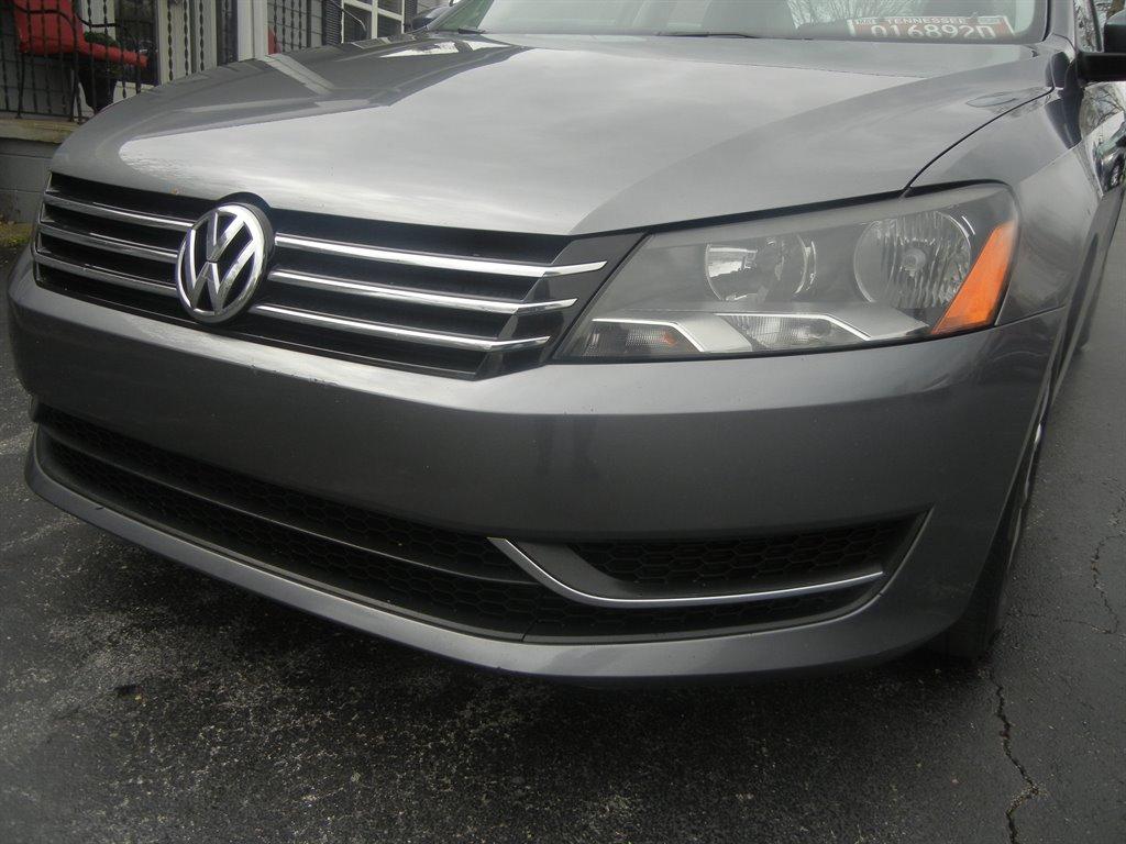 Thumbnail image of 2015 Volkswagen Passat at I’deal Motors, Inc.