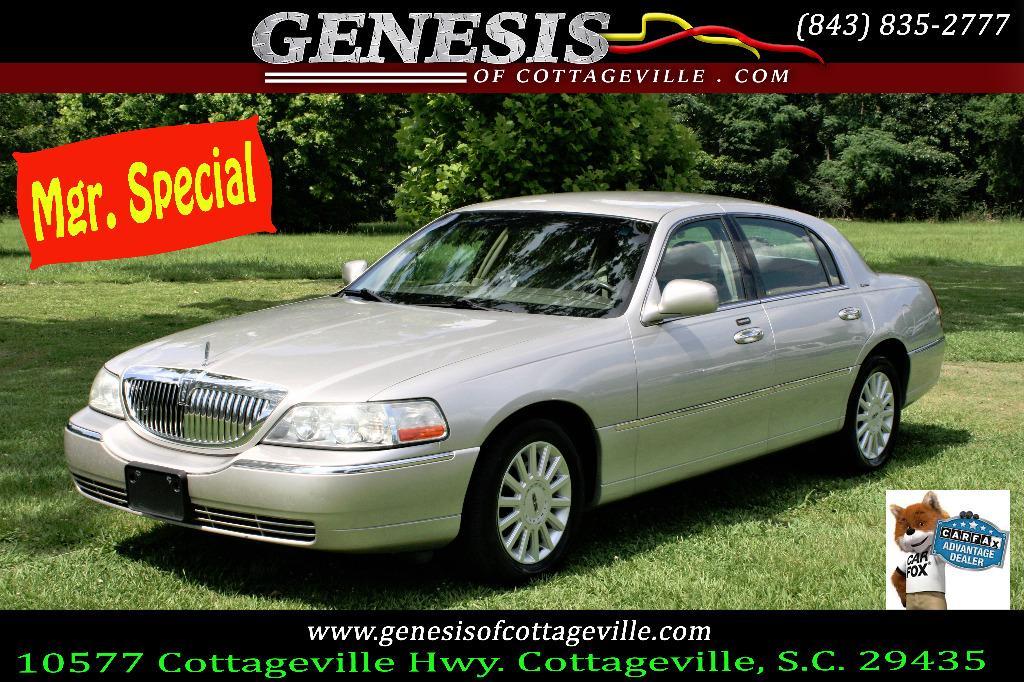 Thumbnail image of 2005 Lincoln Town Car at Genesis of Cottageville