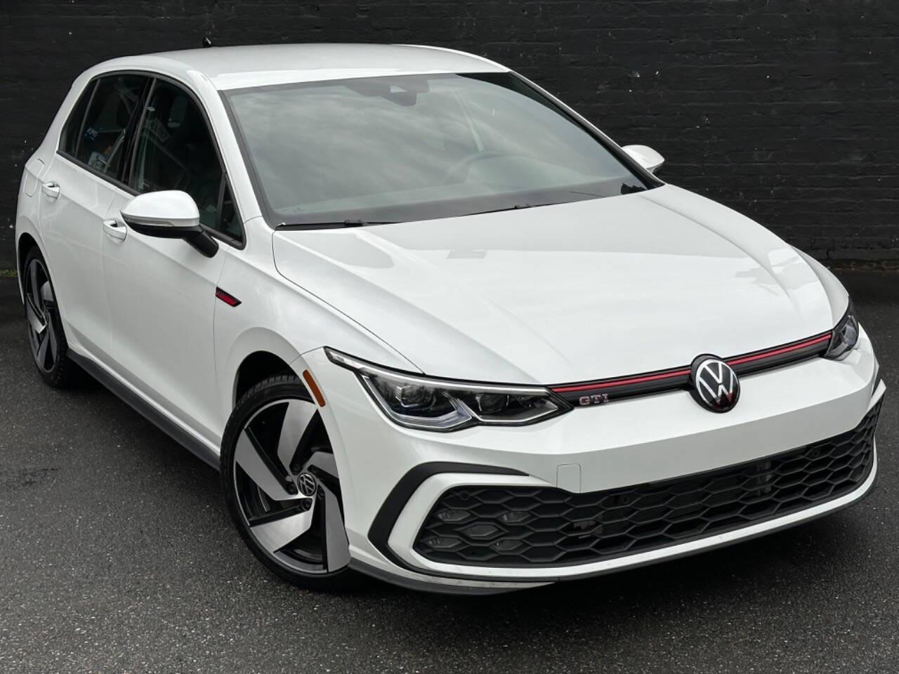 Thumbnail image of 2024 Volkswagen Golf GTI at Kings Point Auto