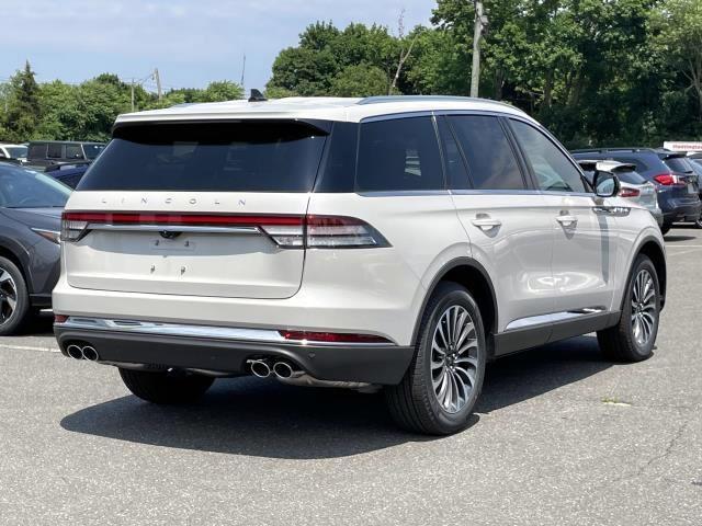 Thumbnail image of 2024 Lincoln Aviator at Empire Ford Lincoln of Huntington