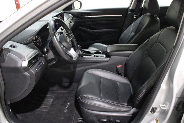 Thumbnail image of 2023 Nissan Altima at EddysToyotaOfWichita USED