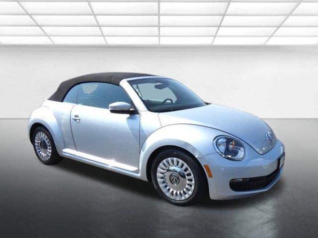 Thumbnail image of 2016 Volkswagen Beetle Convertible at Dean Team Kirkwood VW - New