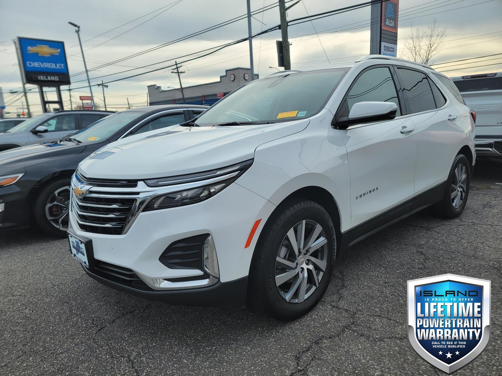 Thumbnail image of 2022 Chevrolet Equinox at Island Chevrolet