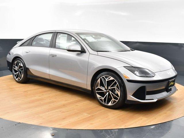 Thumbnail image of 2023 Hyundai IONIQ 6 at Car Vision Inc.